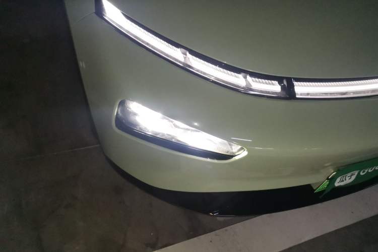 Used XPeng P7 2020 562E Performance Edition Right Front Headlight