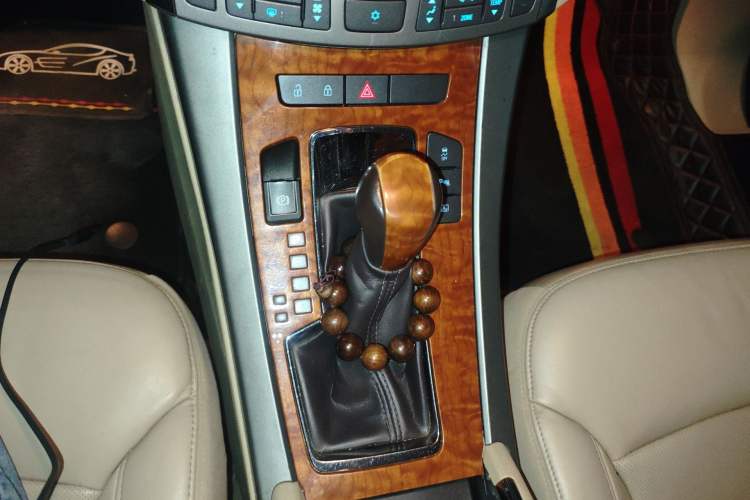 Used Buick LaCrosse 2012 2.4L SIDI Luxury Edition Gear Lever