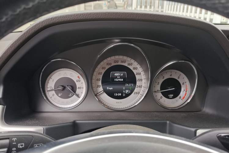 Used Mercedes-Benz GLK-Class 2015 GLK 260 4MATIC Dynamic Edition Ultimate Version Instrument Cluster