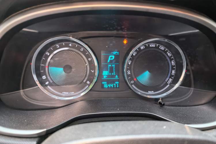 Used Chevrolet Lova RV 2016 1.5L Automatic Smart Drive Edition Instrument Cluster