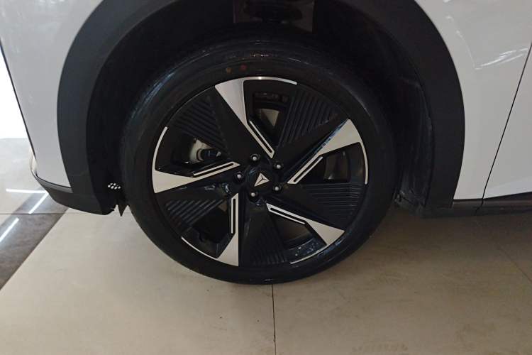 Used Deepal S07 2023 200Max Range-Extended Version