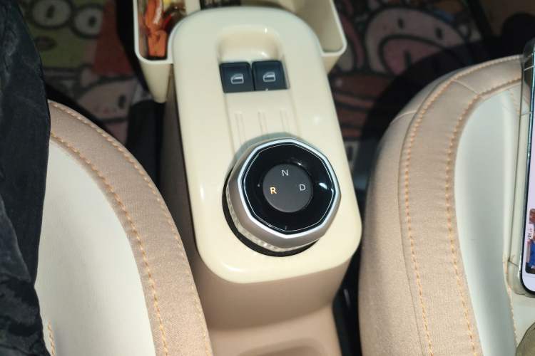 Used Geely Galaxy Panda 2024 200km Panda Kart Gear Lever