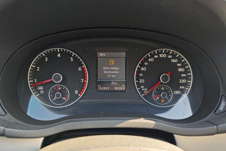 Used Volkswagen Passat 2013 1.8TSI DSG Prestige Edition Instrument Cluster
