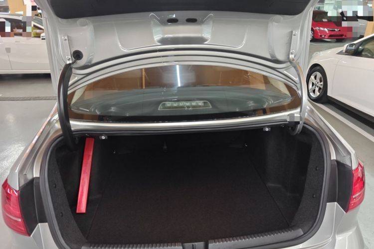 Used Volkswagen Sagitar 2018 1.6L Automatic Comfort Model Trunk