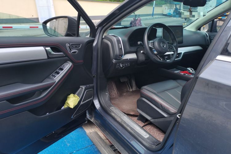 Used BYD Tang New Energy 2018 DM 2.0T All-Wheel Drive Smart Connectivity Luxury Model 7 Seats China V Emission Standard