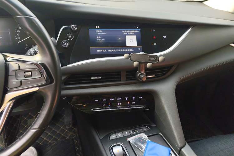 Used Buick Enclave 2020 28T Two-Wheel Drive Zhanqi Version Audio And AC Panel