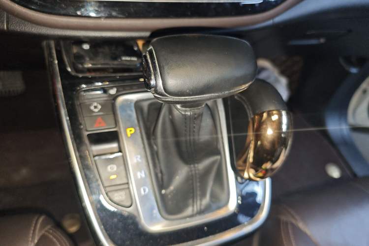 Used GAC Trumpchi M6 2019 270T Automatic Luxury Edition (7-seater) China V Standard
