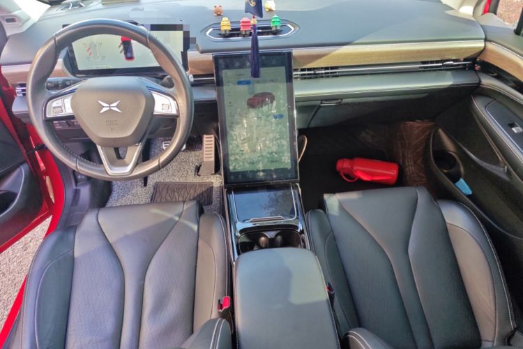 Used XPeng P5 2021 550P Center Console