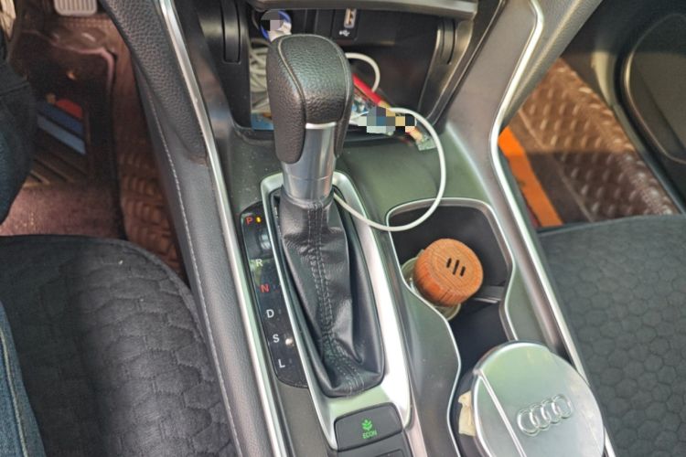 Used Honda Accord 2018 260TURBO Luxury Edition China VI Gear Lever