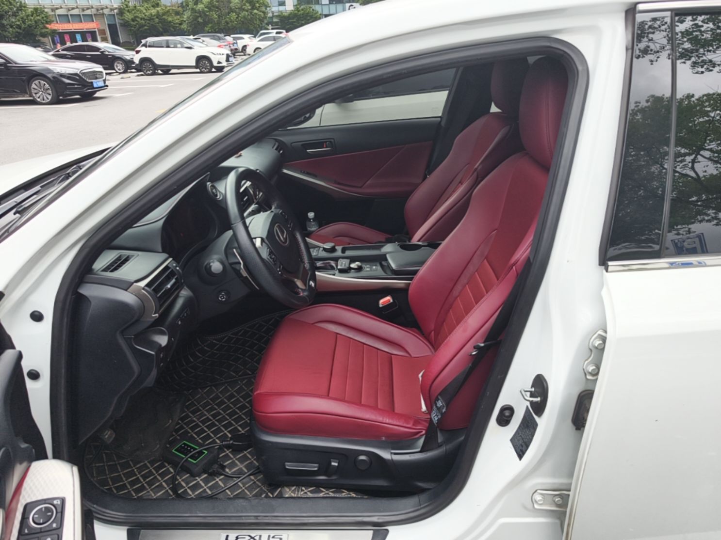 Avant de la voiture