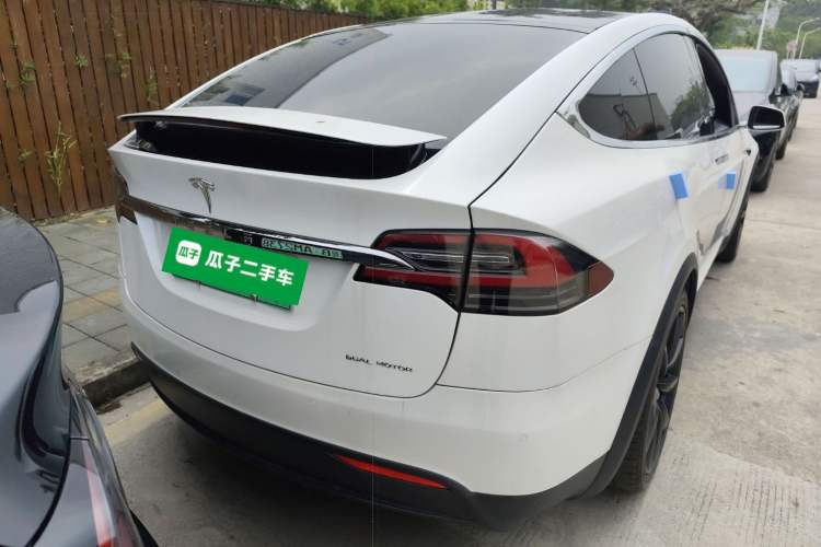 Used Tesla Model X 2019 Long-Range Version
