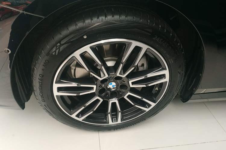 Used BMW 5 Series 2026 530Li Leading M Sport Package
