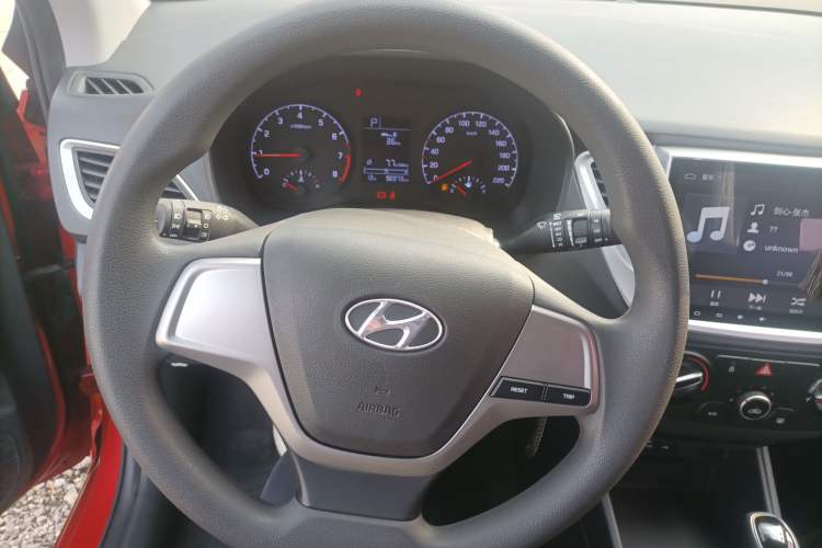 Used Hyundai Verna RV 2017 1.4L Automatic Cool Edition GLS China V Emission Standard