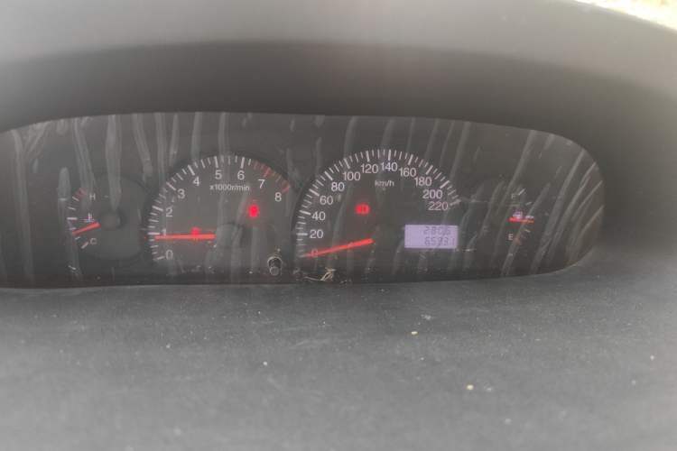 Used Geely Auto Diamond 2010 2nd Generation 1.5L Manual Standard Version