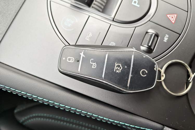 Used BYD Seal 06 New Energy 2025 DM-i Smart Drive 120KM Deluxe Model