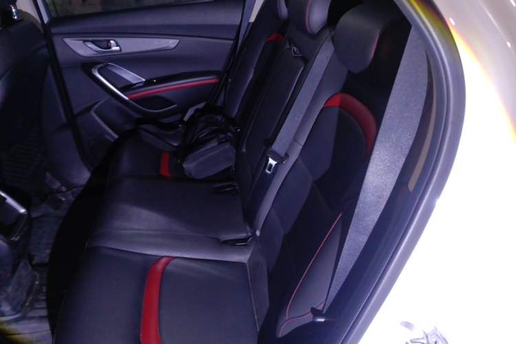 Used CHANGAN CS55 2017 1.5T Automatic Colorful Edition
