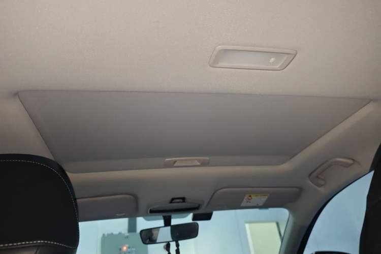 Used Geely Auto Emgrand 2022 4th Generation 1.5L CVT Luxury Model Headliner