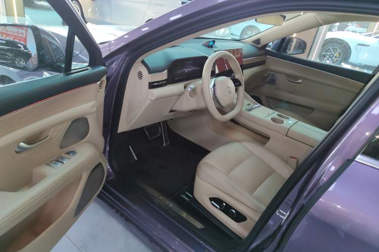 Used Hima AITO M5 2025 Extended-Range Ultra All-Wheel-Drive Version