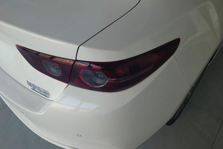 Used Mazda 3 Axela 2021 2.0L Automatic ZhiXuan Edition