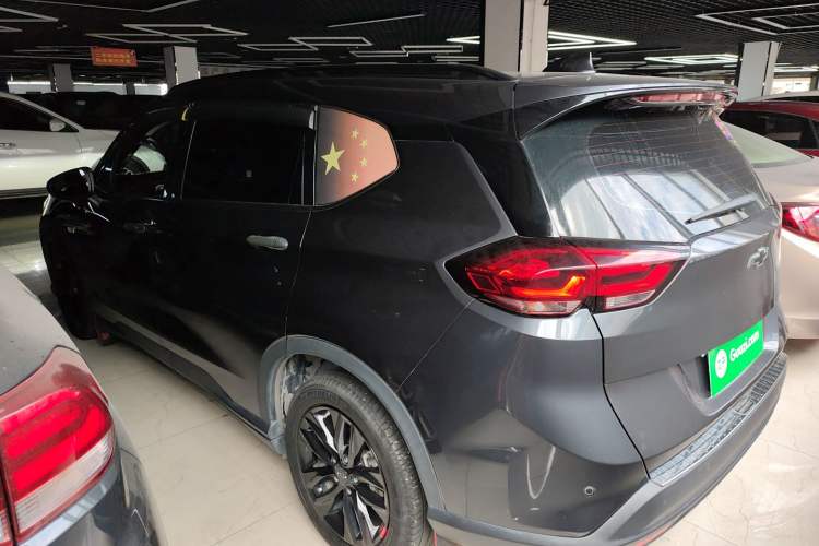 Used Chevrolet Orlando 2020 Light Hybrid Redline 530T Automatic Enjoyment Edition (5+2 Models)