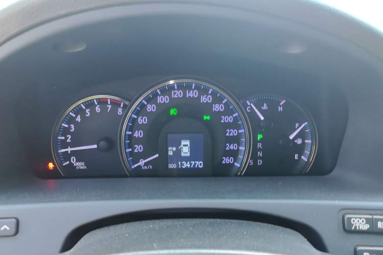 Used Toyota Crown 2012 2.5L Royal Navigation Edition