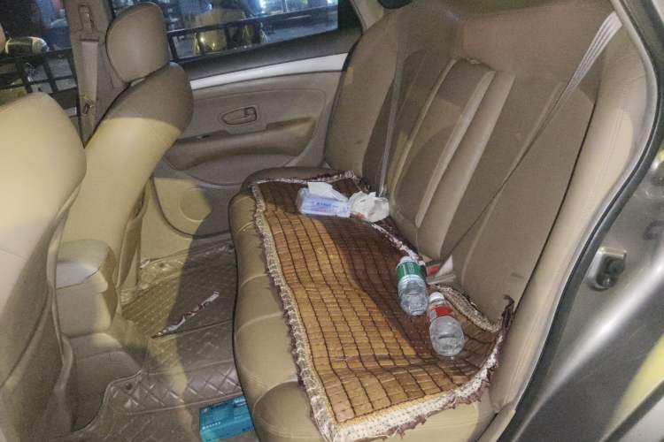 Used Nissan Sylphy 2012 Classic 1.6XE Automatic Comfort Edition Left Rear Seat