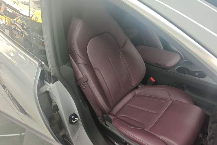 Used Nio ET5T 2024 75kWh Touring