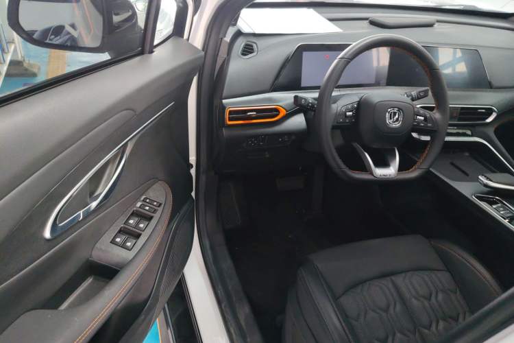 Used Changan UNI-T 2022 1.5T Prestige Version