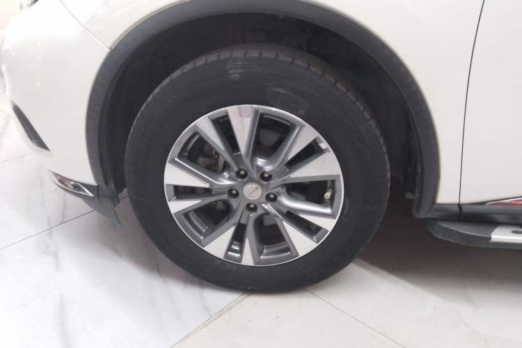 Used Nissan Murano 2021 2.5L XE Two-Wheel Drive Elite Edition Exterior 7