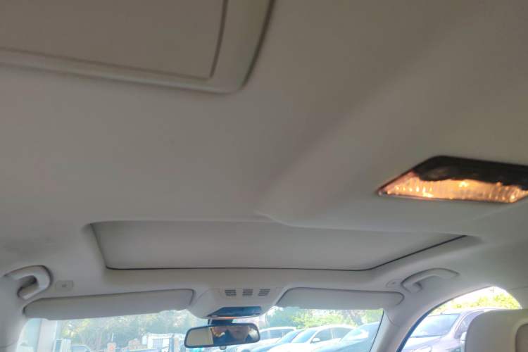 Used BMW 7 Series 2013 730Li Leading Model Headliner