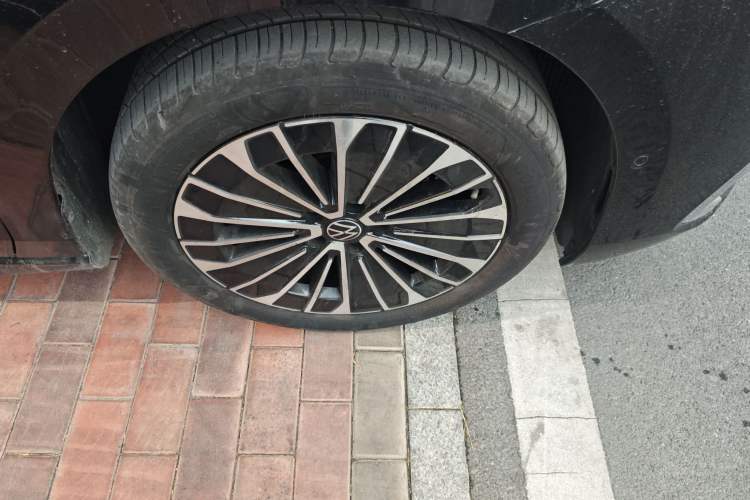 Used Volkswagen Magotan 2024 380TSI DSG Prestige Edition DaMai Package
