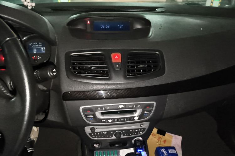 Used Renault Fluence 2011 2.0L Fashion Edition