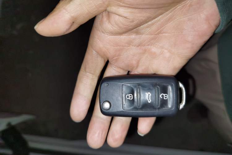 Used SAIC MAXUS G20 2021 Facelifted PLUS 2.0T Gasoline Automatic Luxury Edition