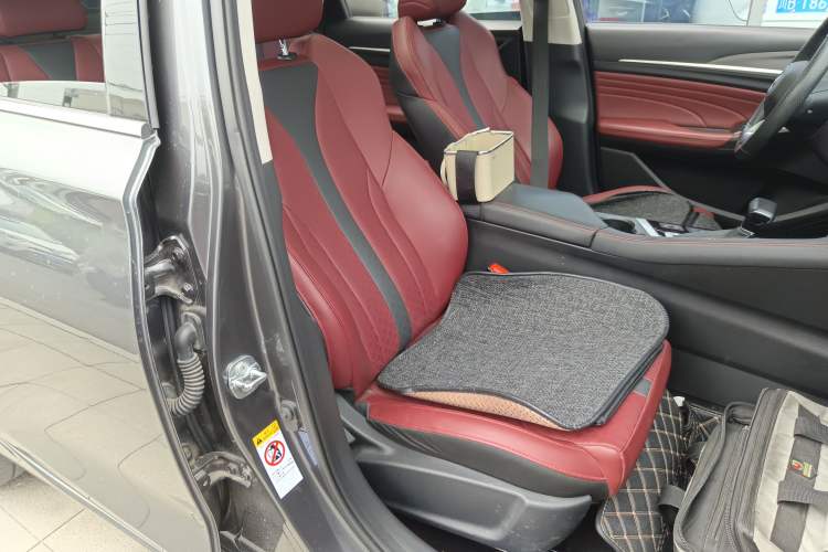 Used CHANGAN Eado 2021 PLUS Blue Whale NE 1.4T GDI DCT Flagship Model Right Front Seat