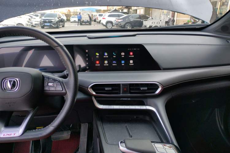 Used CHANGAN UNI-T 2020 1.5T Prestige Version