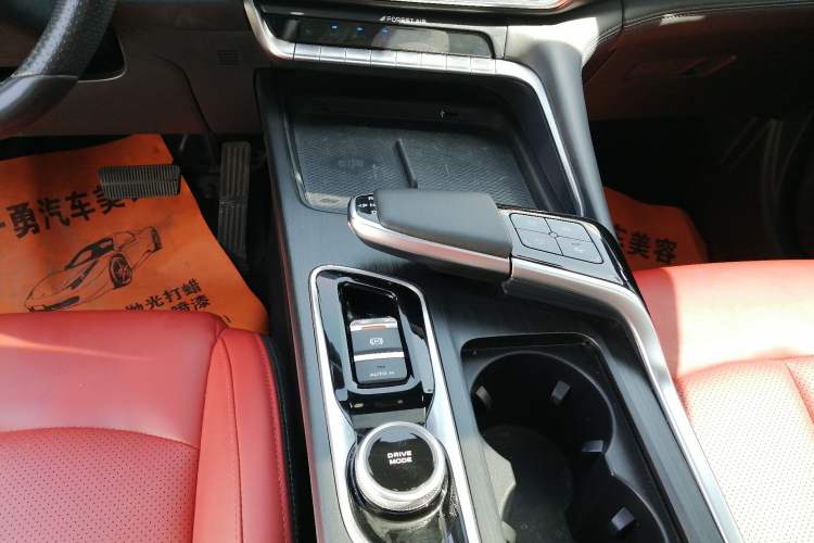 Used CHANGAN UNI-T 2020 1.5T Flagship Version Gear Lever