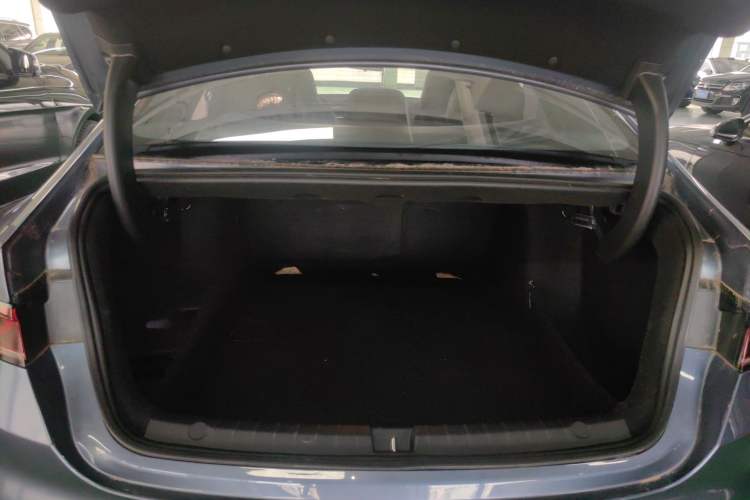 Used BYD Qin PLUS 2024 HONOR Edition DM-i 55KM Leading Model Trunk