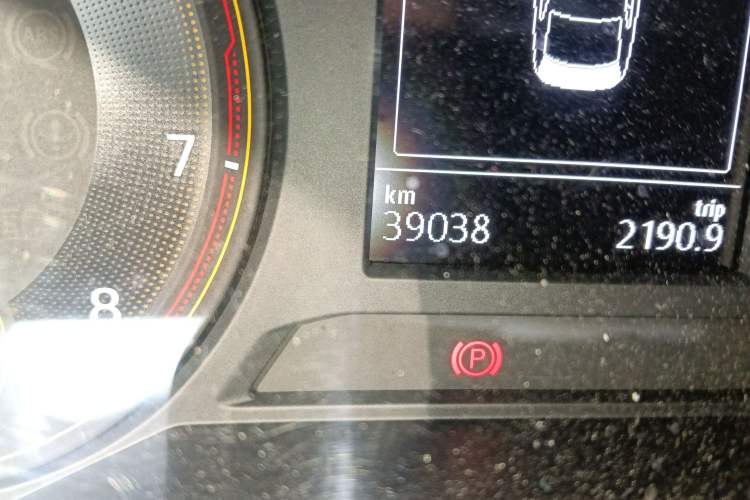 Used Volkswagen Lavida 2018 1.5L Automatic Fashion Edition China V Standard