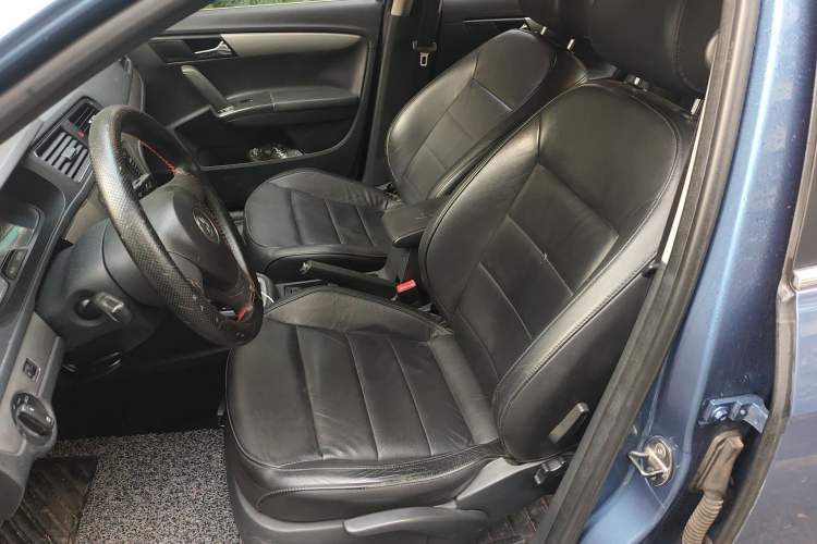 Used Volkswagen Lavida 2013 Revised Version 1.4 TSI DSG Comfort Edition Left Front Seat