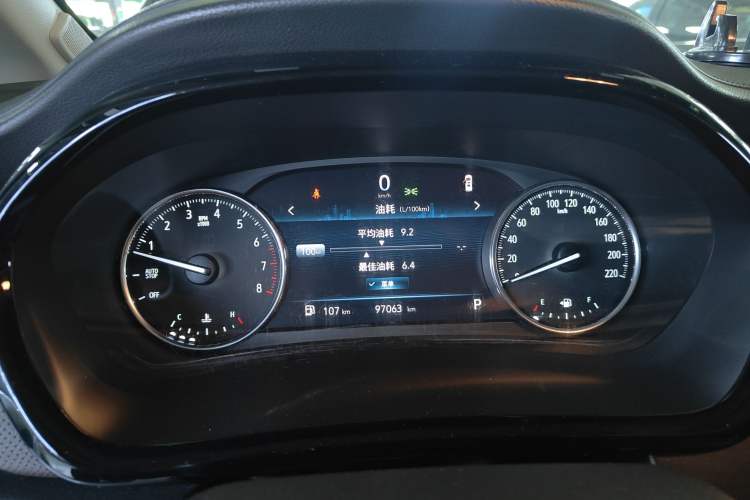 Used Buick GL8 2022 Land Cruiser Executive Class 652T Comfort Model Instrument Cluster