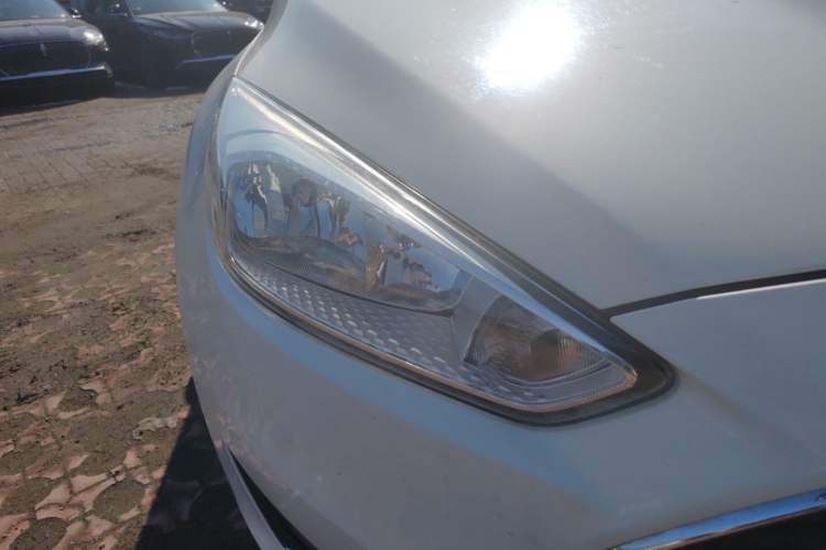 Used Ford Focus 2015 Hatchback EcoBoost 125 Automatic Supreme Style Edition
