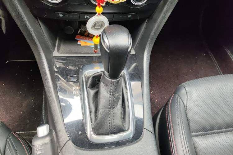 Used Mazda Atenza 2014 2.5L Blue Sky Prestige Edition Gear Lever
