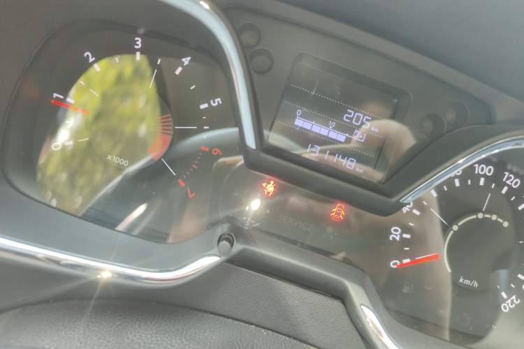 Used Citroen C4 Sega 2018 1.6L Manual Luxury Model Odometer Close Up