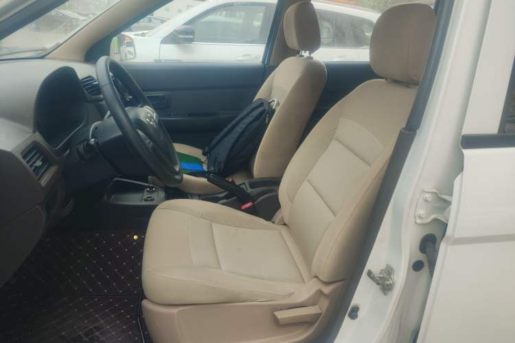 Used Wuling Hongguang 2014 1.5L S Standard Version
