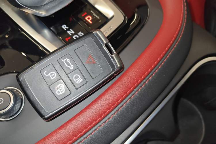 Used Jaguar E-PACE 2024 All-New R-DYNAMIC S Sport Edition Vehicle Key