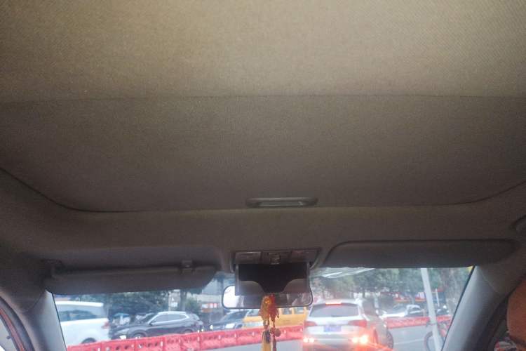 Used Hyundai Verna Ray 2014 1.6L Automatic TOP Headliner