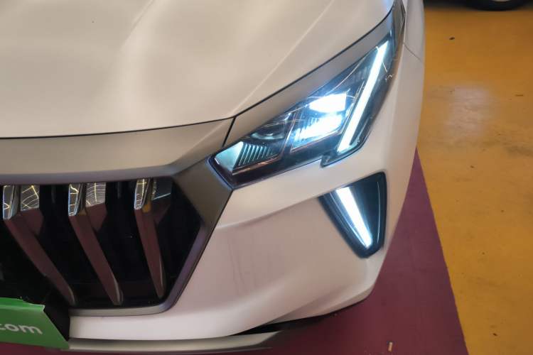 Used GAC Trumpchi GS4 PLUS 2021 270T Automatic Star Edition Left Front Headlight