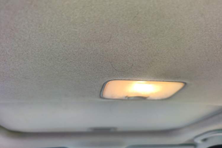 Used Kia Forte 2014 1.6L MT GLS Headliner