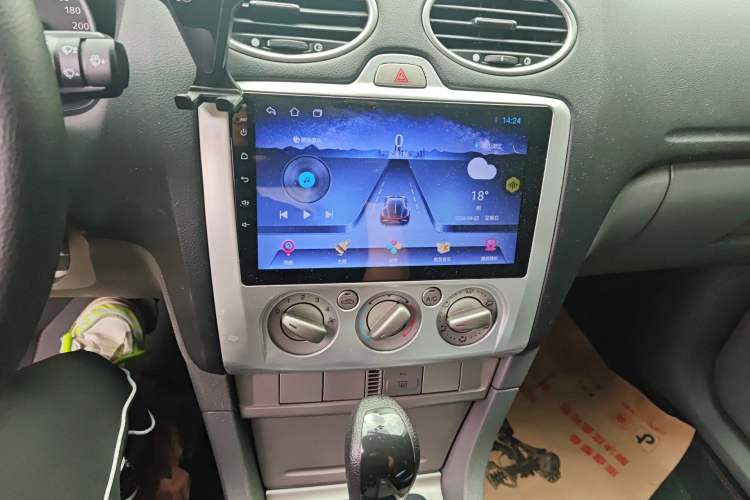 Used Ford Focus 2013 Hatchback Classic 1.8L Automatic Base Model
