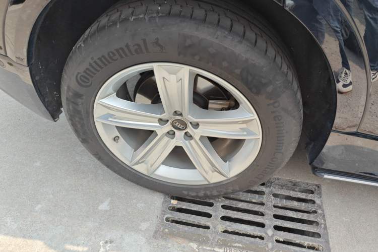 Used Audi Q8 2021 45 TFSI Luxury Prestige Edition Exterior 5